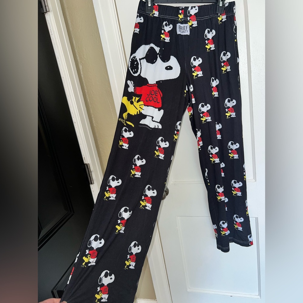 Brief Insanity Joe Cool Peanuts Snoopy Pajamas. Great condition. Size L - Picture 2 of 5